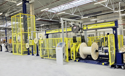 Vagina filum et cable extrusionem machina